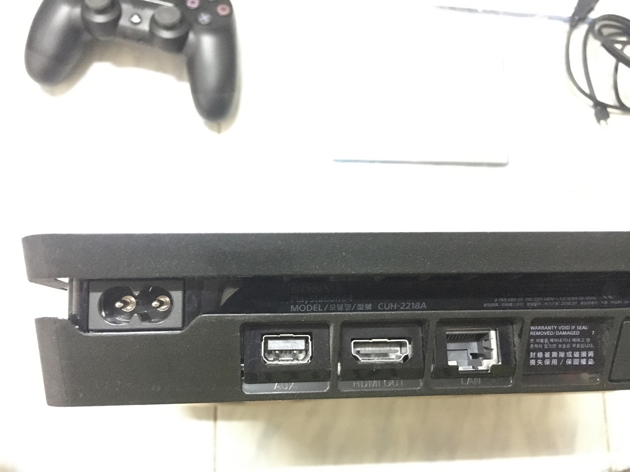 PS4 slim CUH-2218A 500GB สีดำ Jetblack อายุไม่ถึงปี - Console Thai